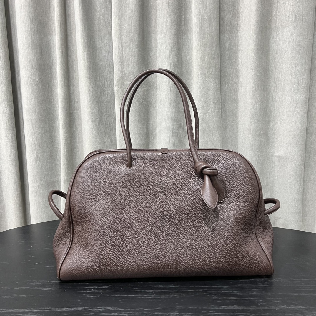 Jacquemus Le Grand Turismo Duffle Bag | Brown |