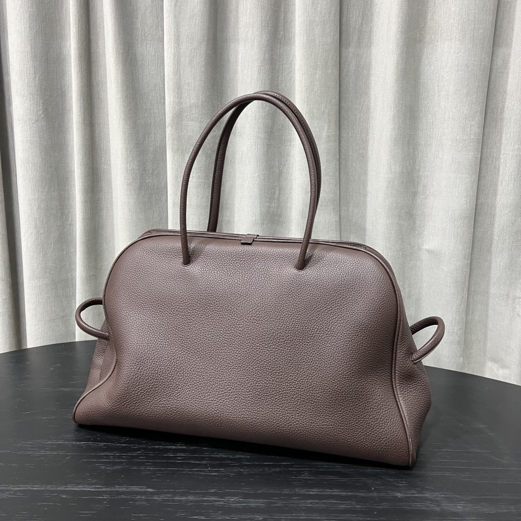 Jacquemus Le Grand Turismo Duffle Bag | Brown |