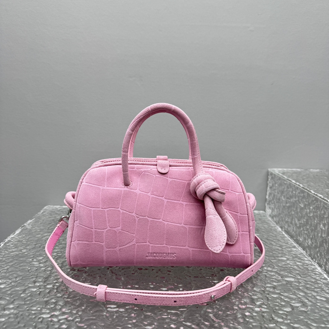 Jacquemus Handbag Le Petit Turismo in Pink