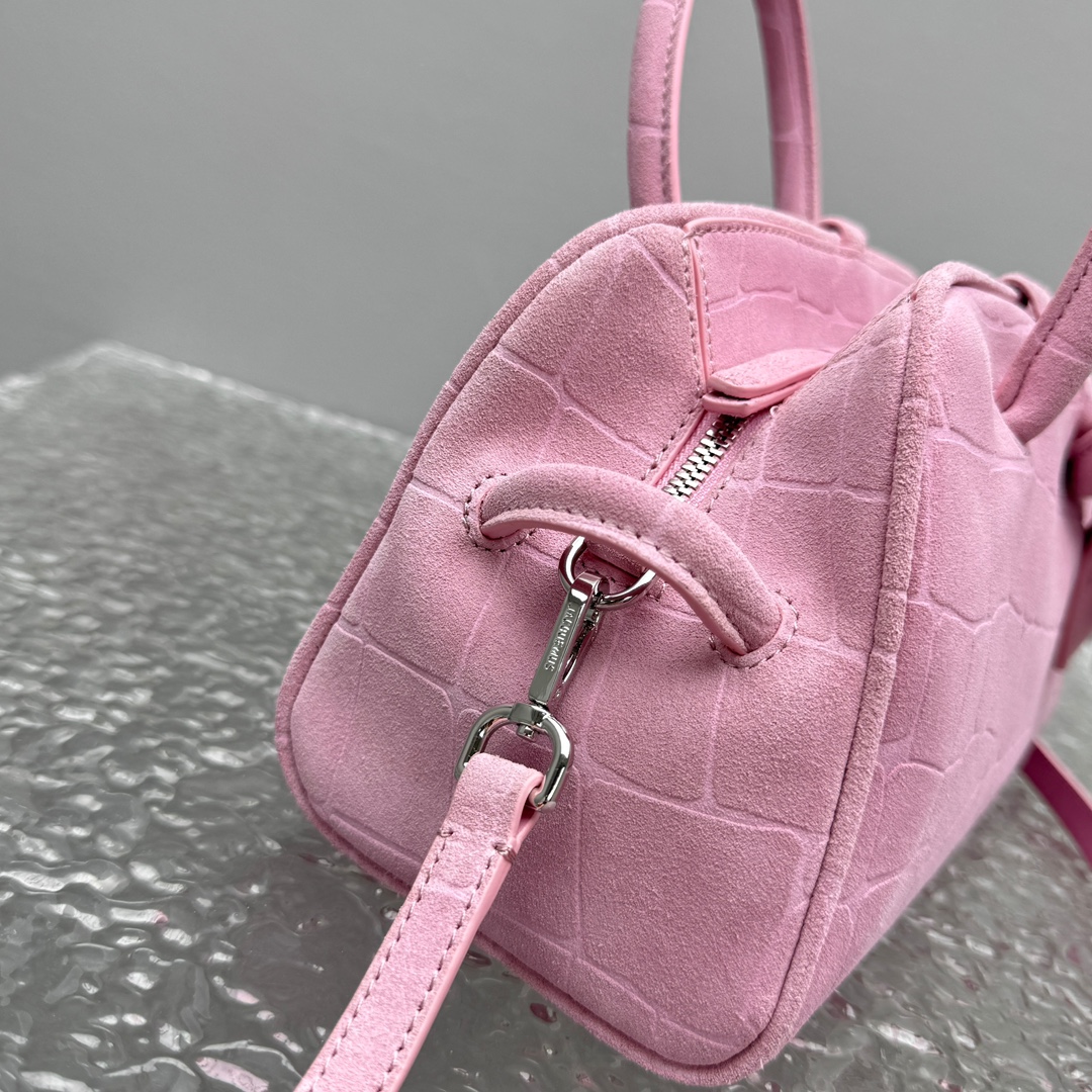 Jacquemus Handbag Le Petit Turismo in Pink