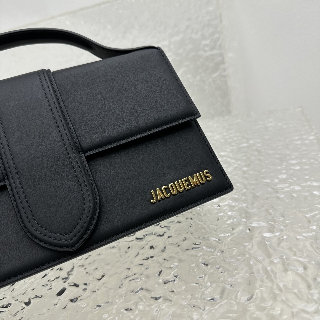 Jacquemus Le Bambino bag for Women - Black in