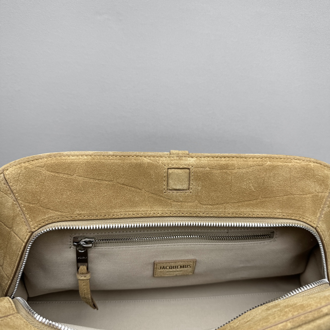 Jacquemus The Turismo 'Camel' Women's Bag 251BA417-3243-830