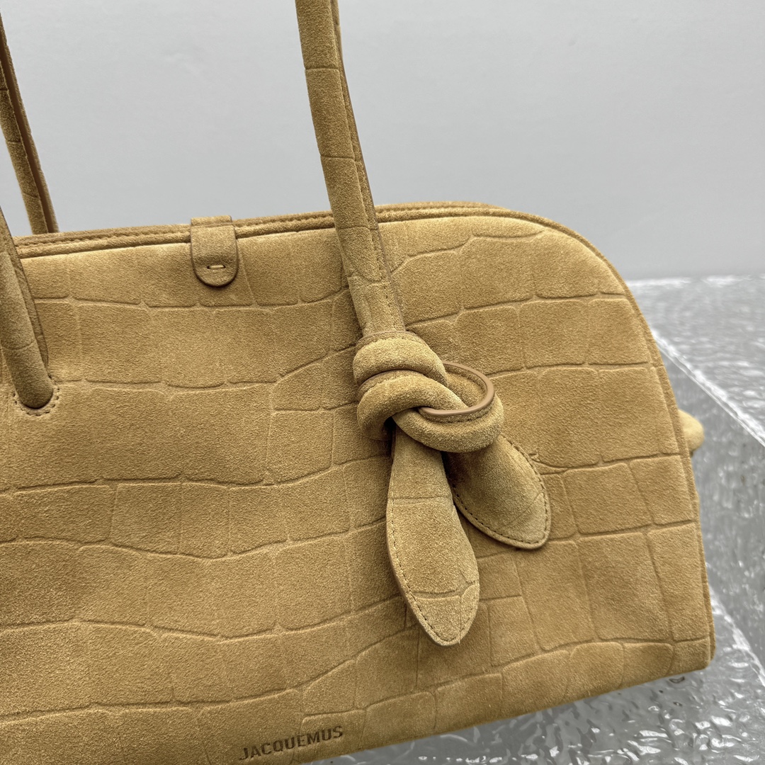 Jacquemus The Turismo 'Camel' Women's Bag 251BA417-3243-830