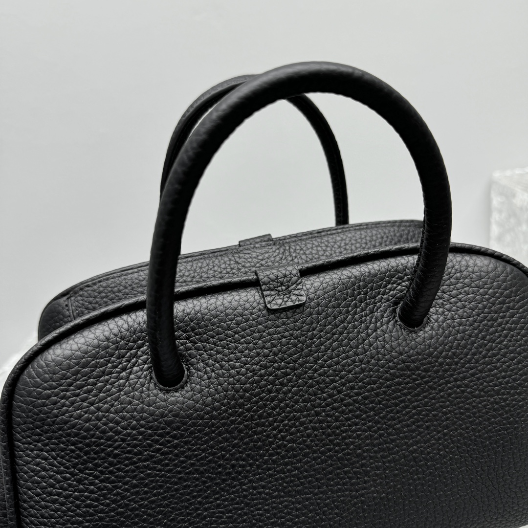Jacquemus The Small Turismo 'Black' Women's Bag 251BA416-3216