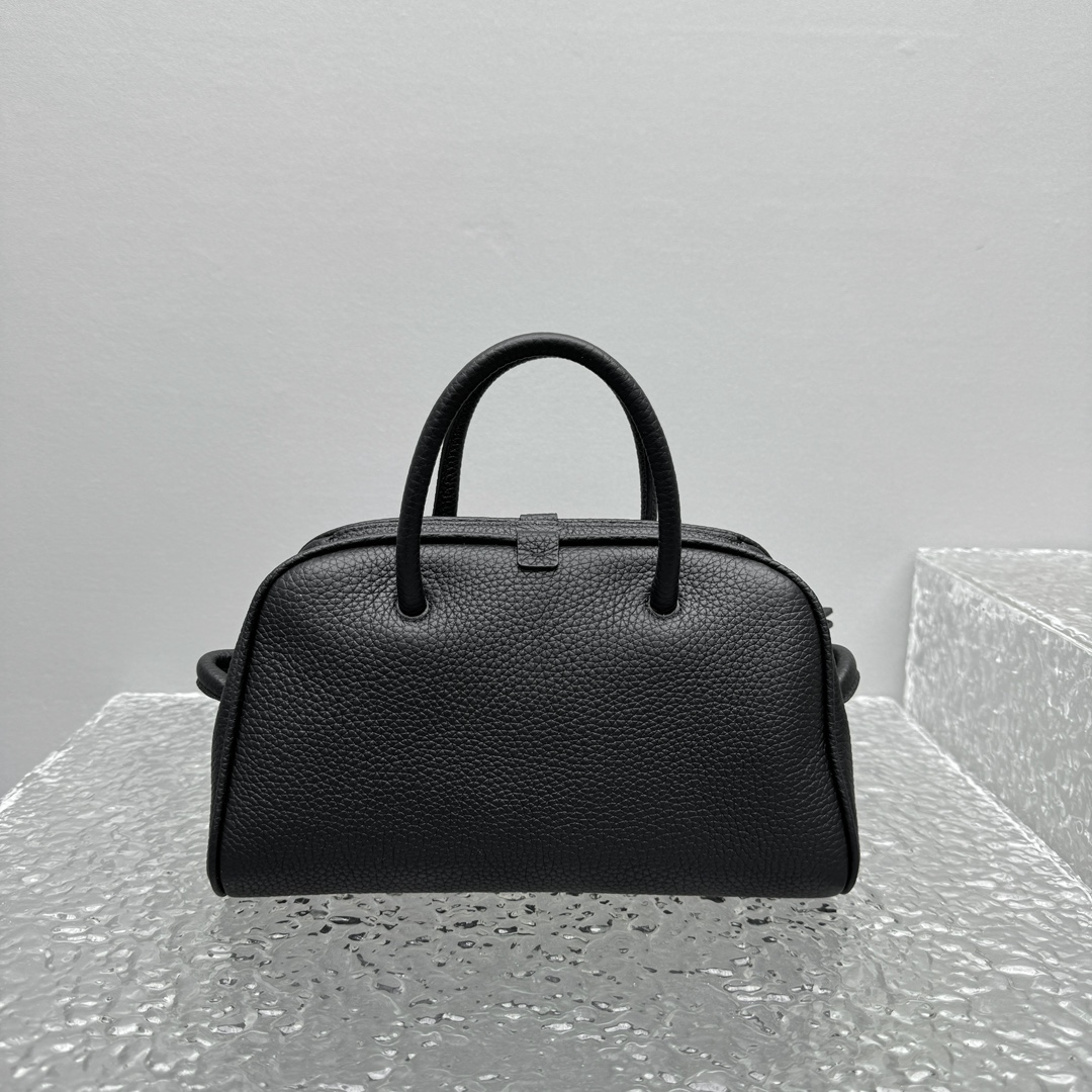 Jacquemus The Small Turismo 'Black' Women's Bag 251BA416-3216