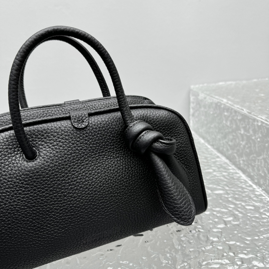 Jacquemus The Small Turismo 'Black' Women's Bag 251BA416-3216