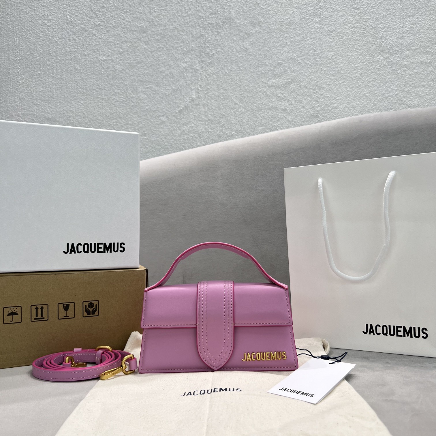 bag Jacquemus Le Bambino Mini Flap Bag Size 17  Jacquemus 00199