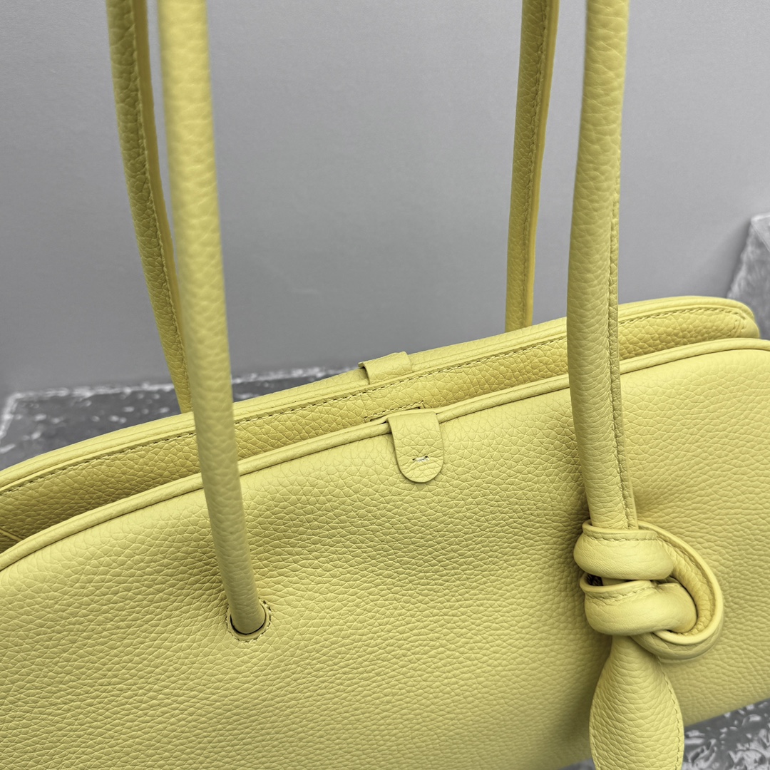 Jacquemus Le Turismo Shoulder Bag | Yellow |