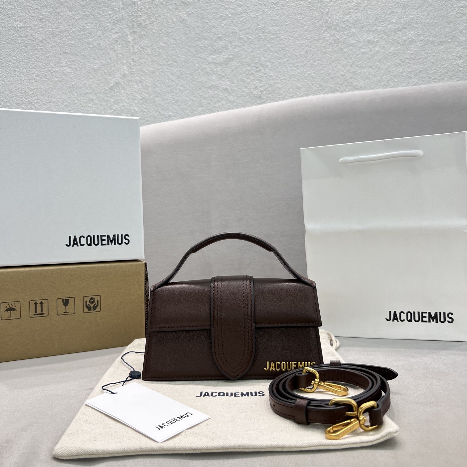 Jacquemus Le Grand Bambino Shoulder Bag in Brown | Jacquemus 00219