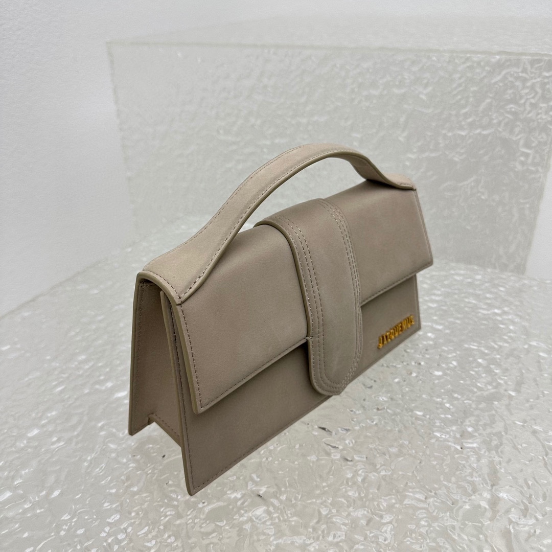 Jacquemus Large The Bambino magnetic-closure Crossbody Jacquemus 00249