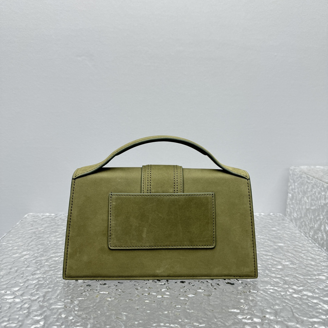 Jacquemusfrostbag in olive green | eBay