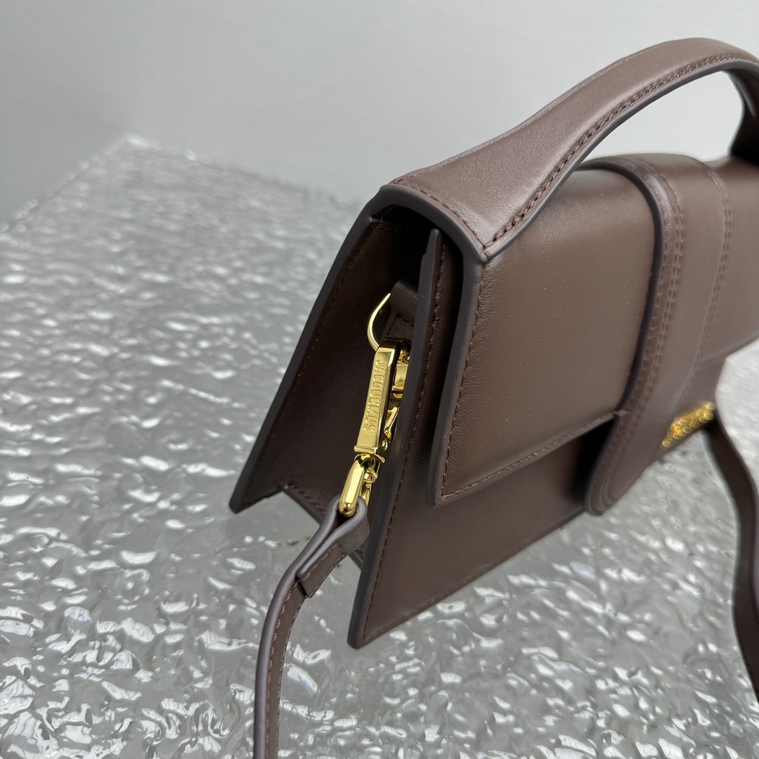 JACQUEMUS LE GRAND BAMBINO SUEDE BROWN