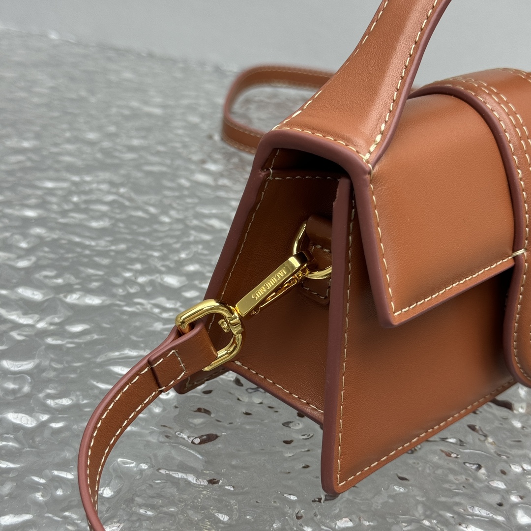 Jacquemus Le Bambino bag for Women - Brown in