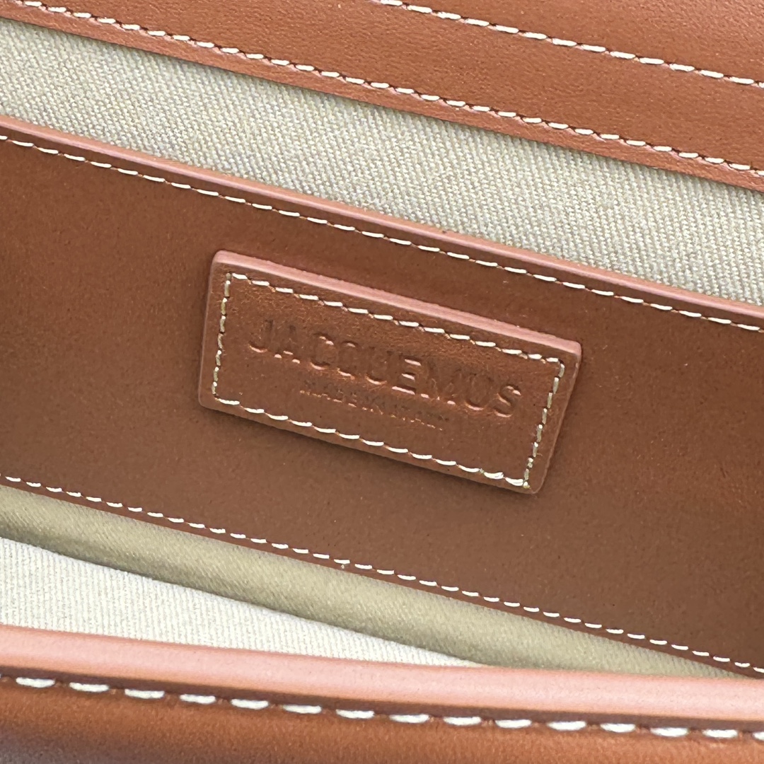 Jacquemus Leather Le Grand Bambino Top-Handle Bag in Brown
