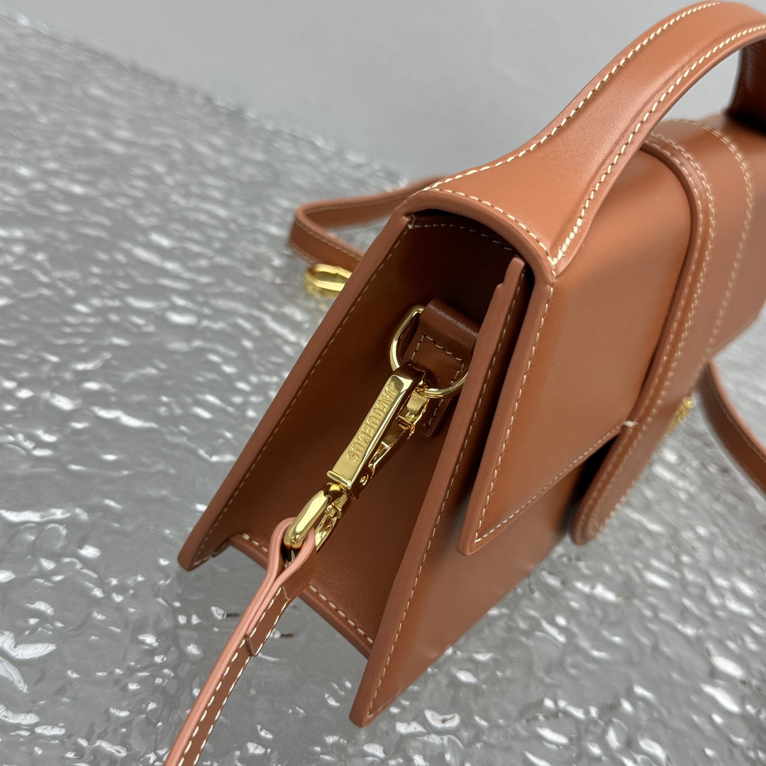 Jacquemus Leather Le Grand Bambino Top-Handle Bag in Brown