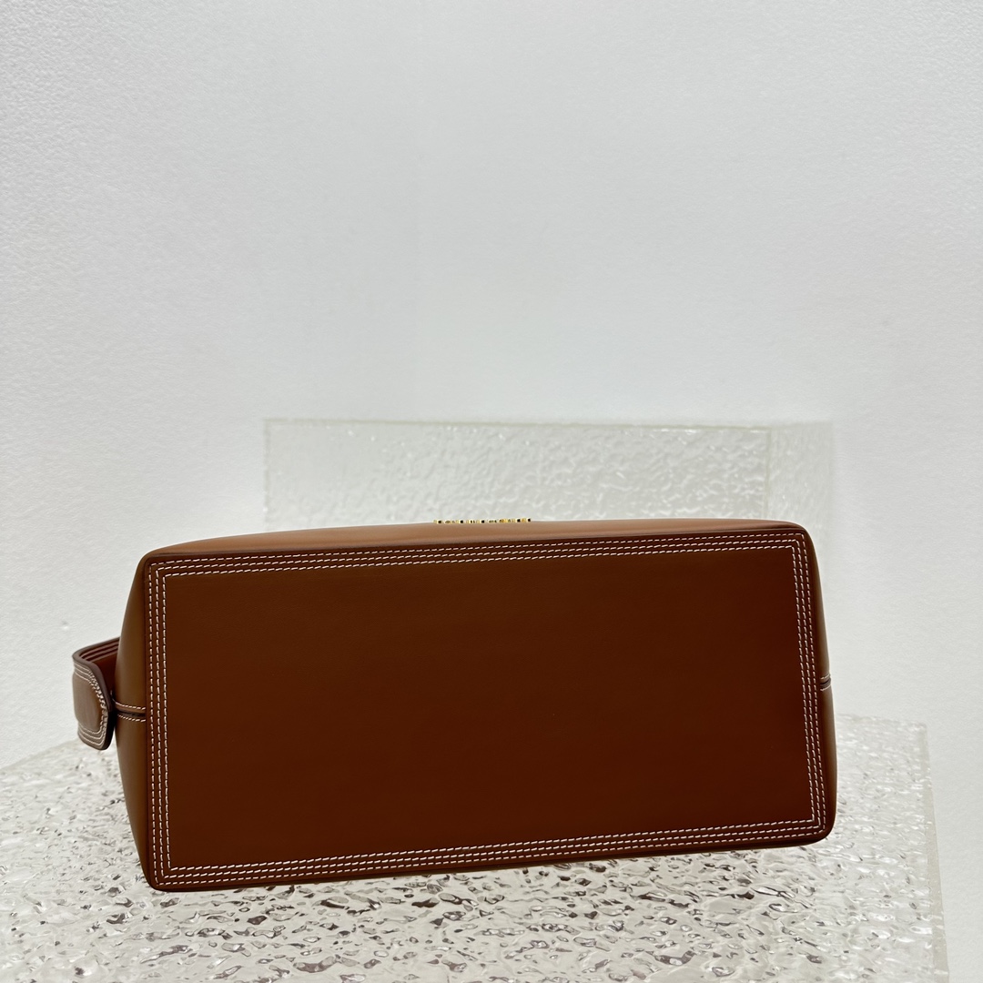 Jacquemus Le Regalo Leather Tote Bag - Brown Totes