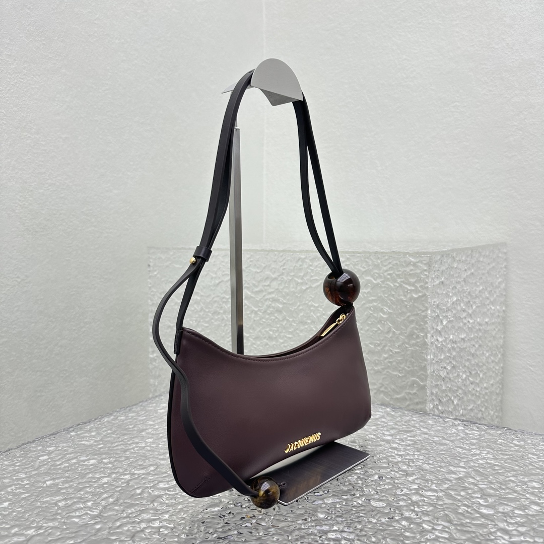JACQUEMUS Smooth Calfskin Le Bisou Perle Medium Brown Jacquemus 00499