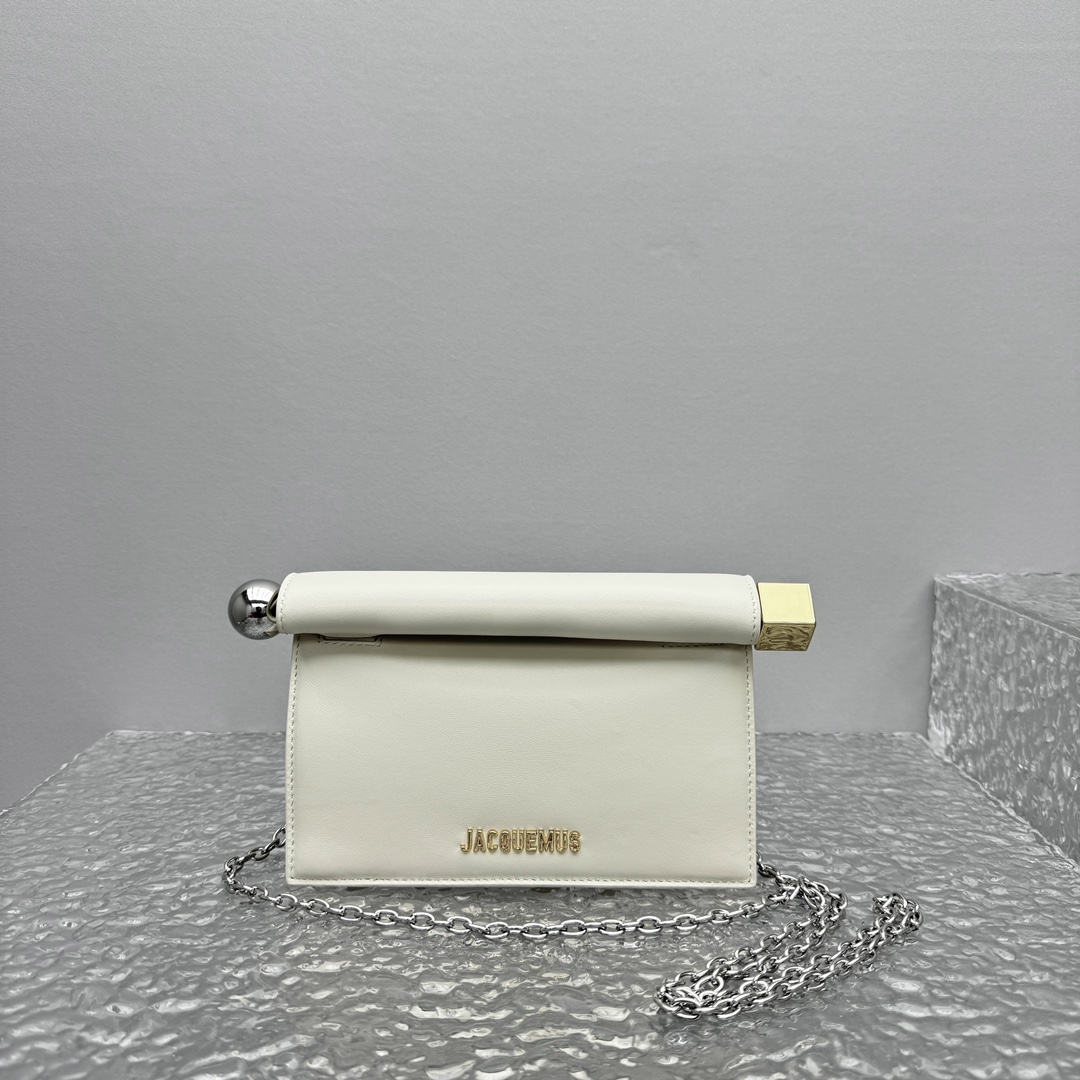 Jacquemus Small Magnetic Shoulder Bag in Natural