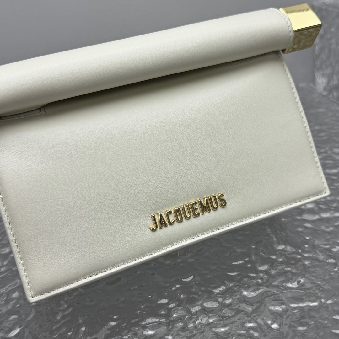 Jacquemus Small Magnetic Shoulder Bag in Natural
