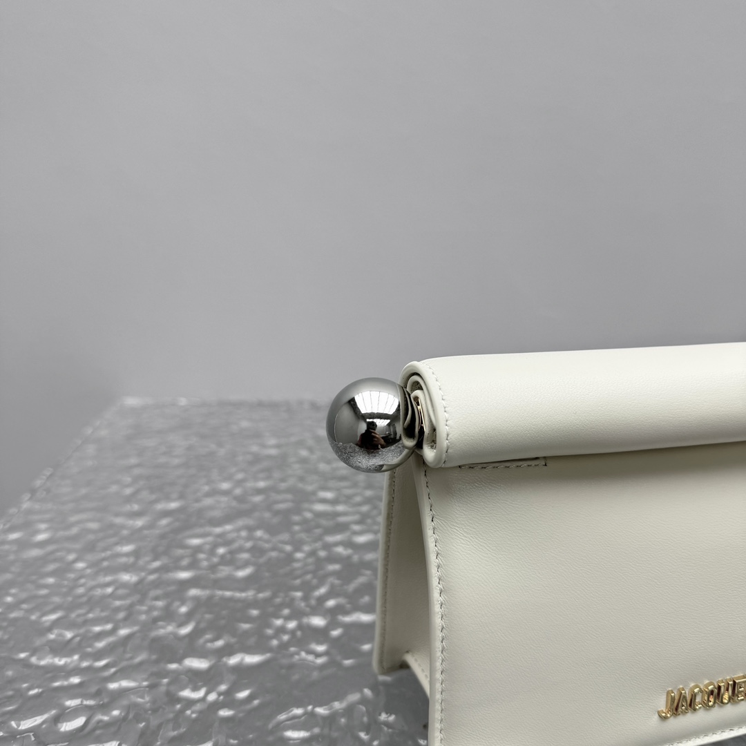 Jacquemus Small Magnetic Shoulder Bag in Natural