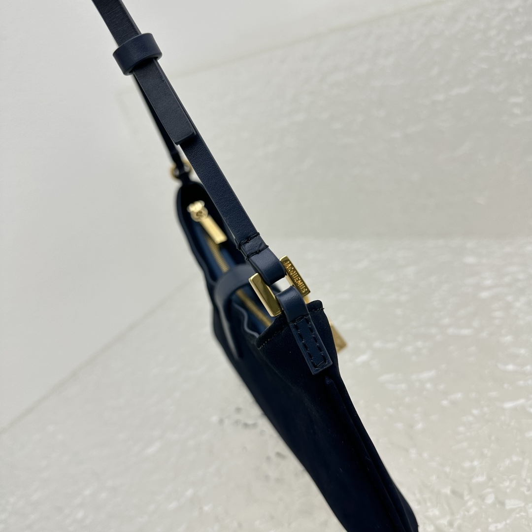 Jacquemus Navy Le Raphia 'Le Bisou Cadenas' Bag Jacquemus