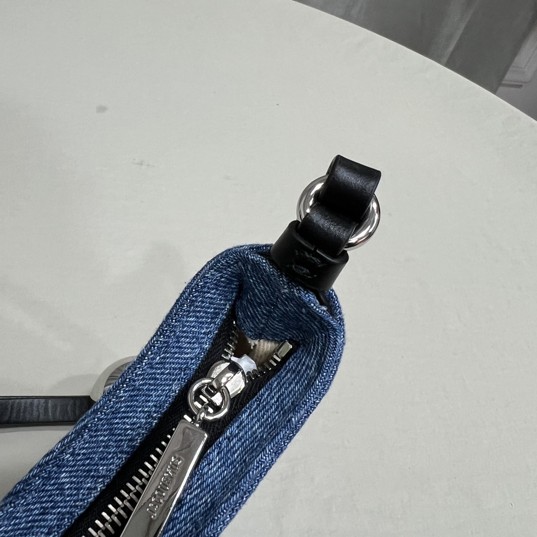 Jacquemus Blue Denim The Bisou Perle Shoulder Bag