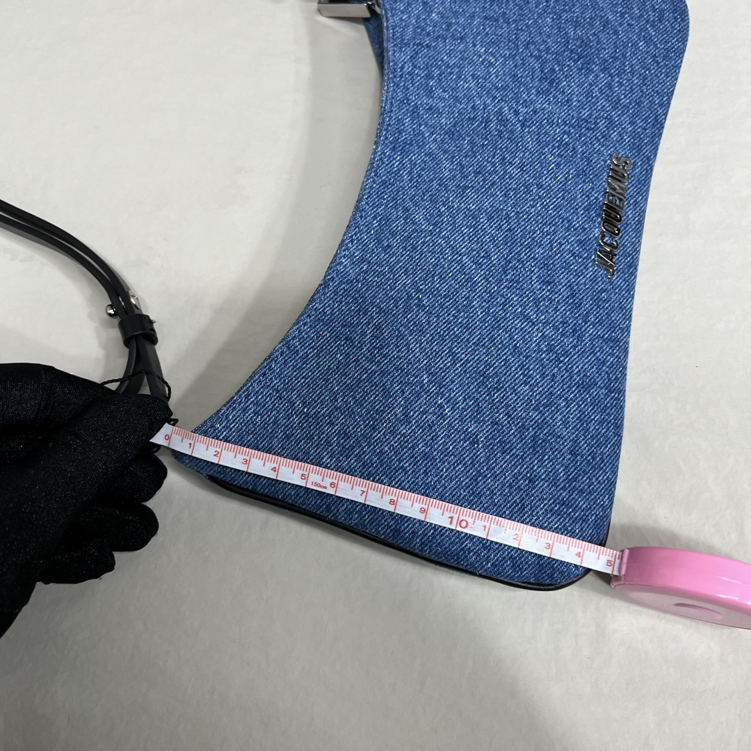 Jacquemus Blue Denim The Bisou Perle Shoulder Bag