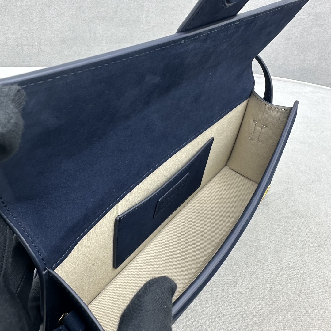 Jacquemus Le Bambino long bag for Women - Blue in  Jacquemus 00719