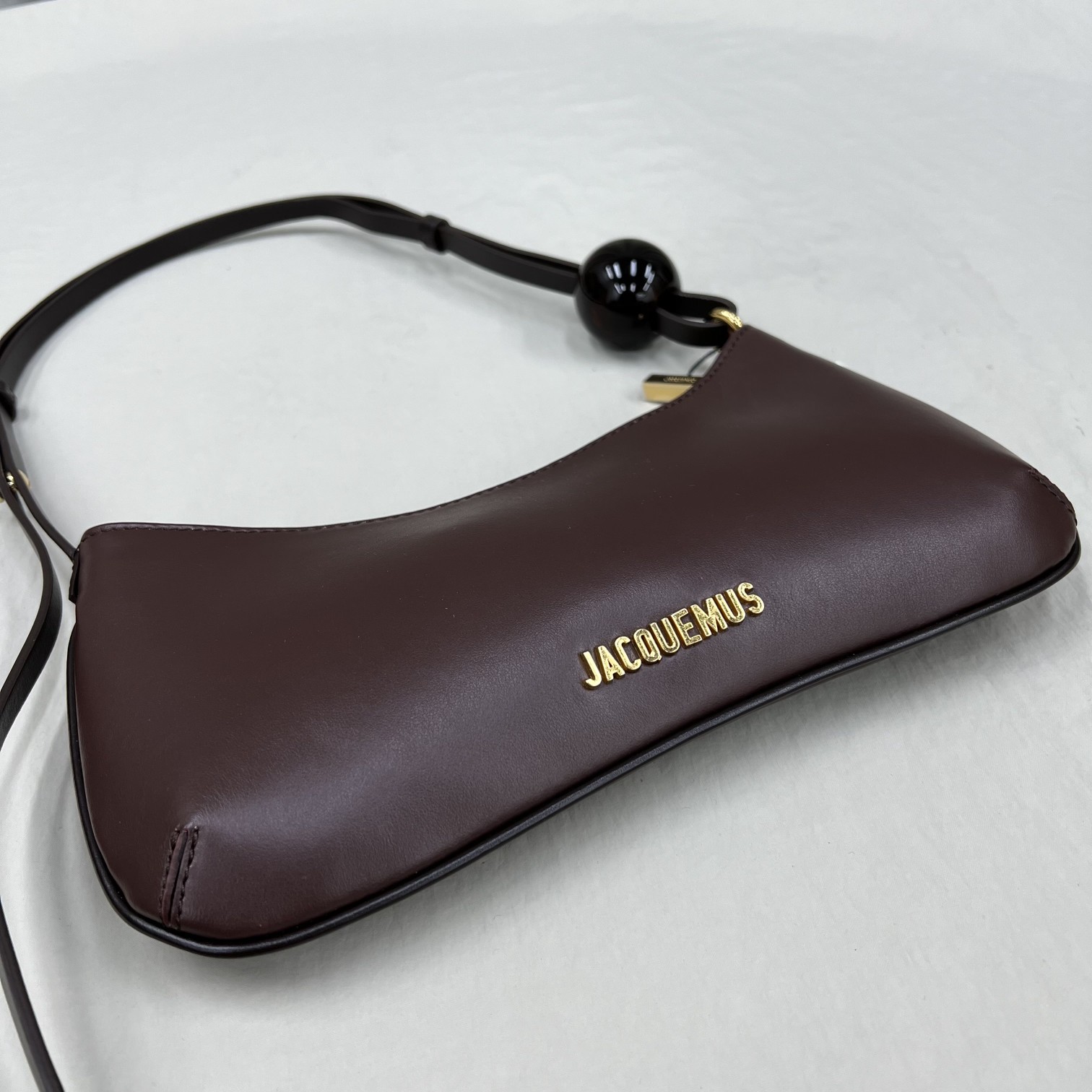 JACQUEMUS Smooth Calfskin Le Bisou Medium Brown
