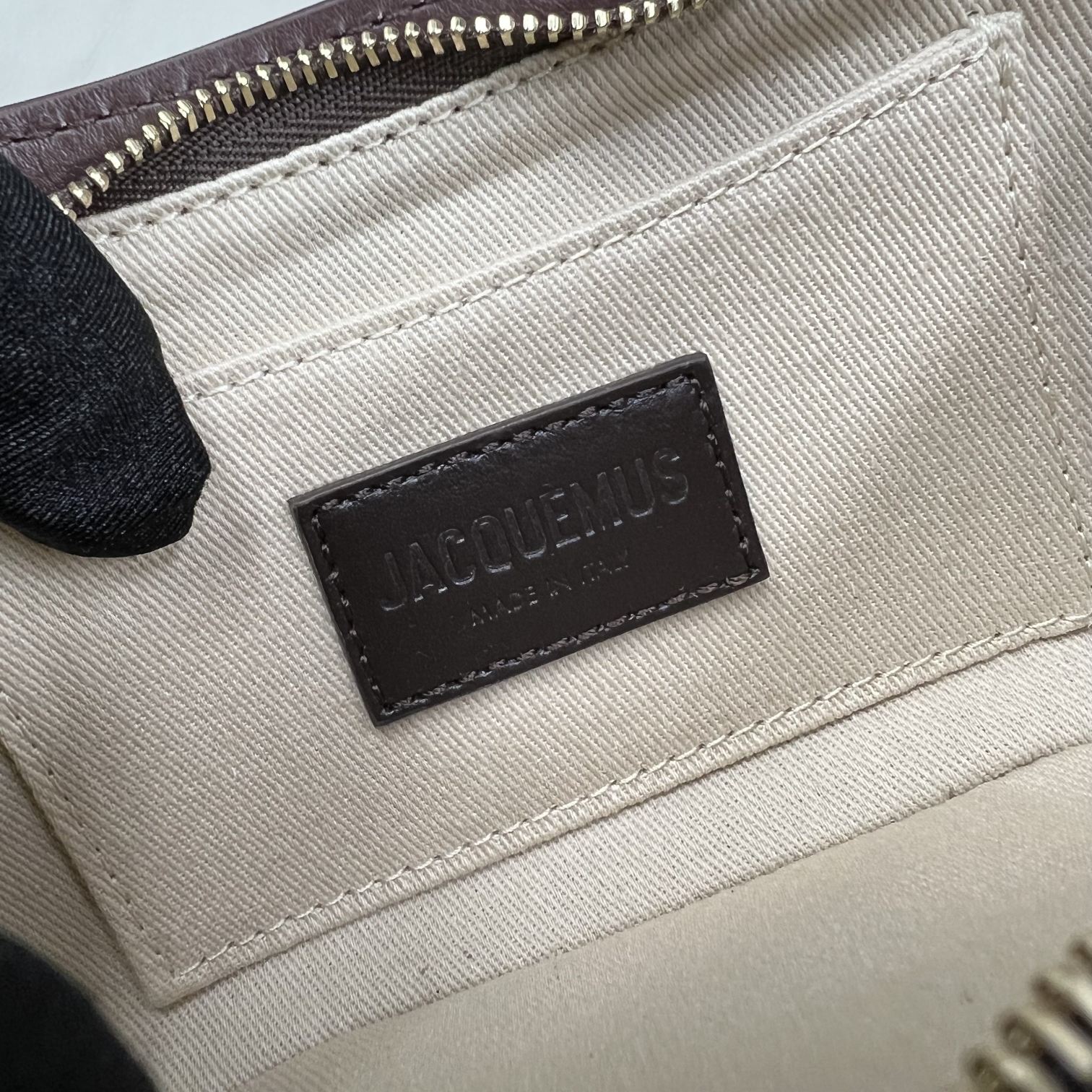 JACQUEMUS Smooth Calfskin Le Bisou Medium Brown