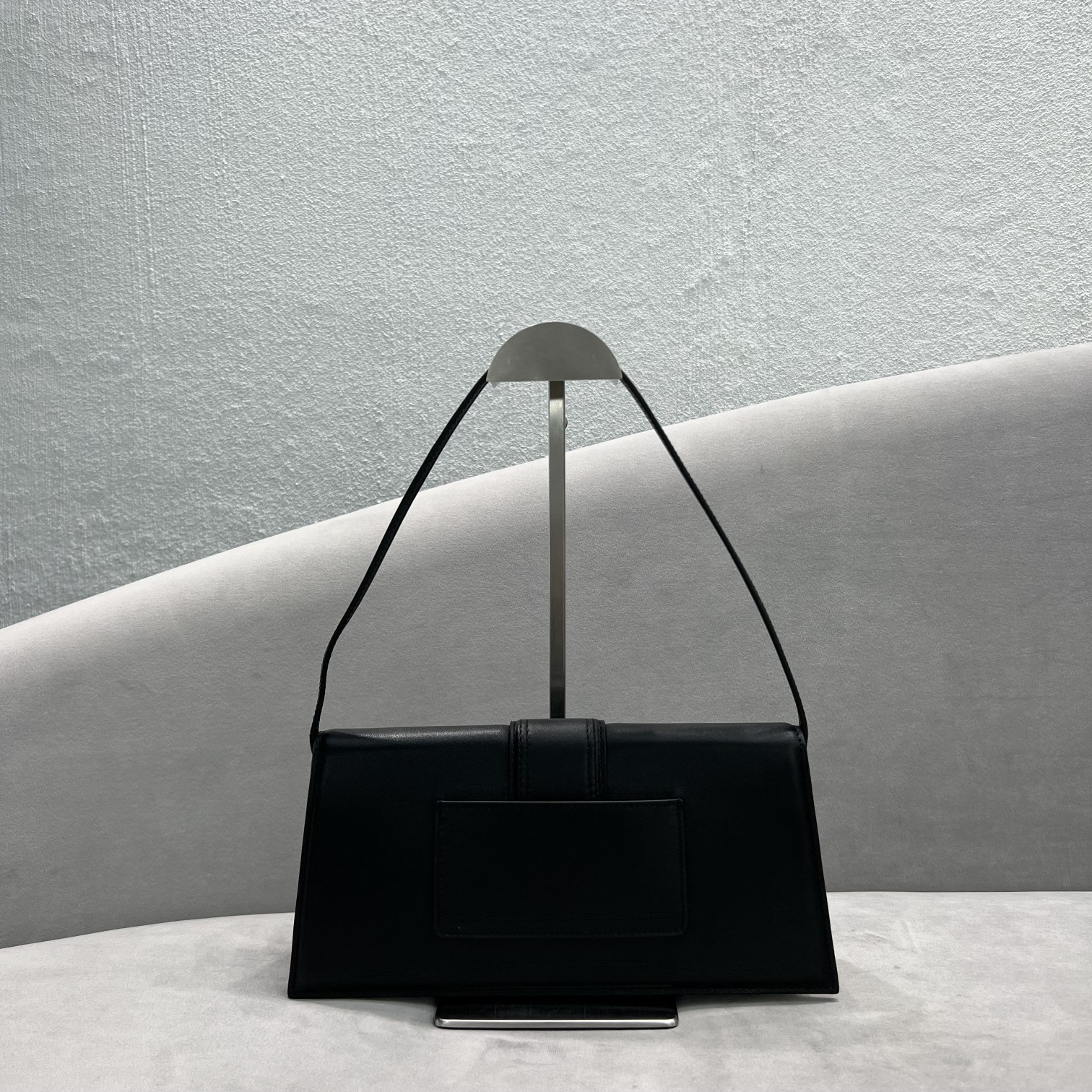 Jacquemus Le Bambino Long Shoulder Bag | Black |