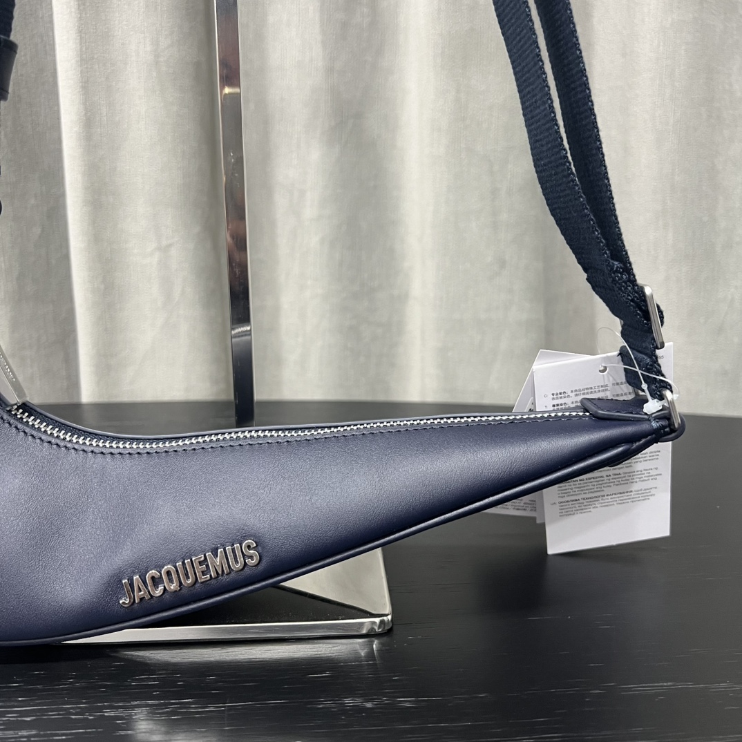 Jacquemus x Nike Le Sac Swoosh Shoulder Bag Midnight Navy Leather DQ0324-410 | eBay Jacquemus 007514