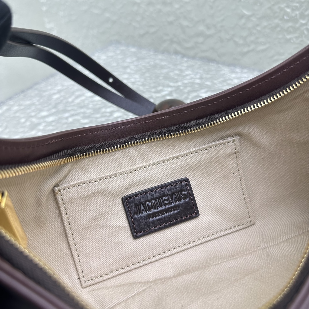 Jacquemus Le Bisou Perle Medium Brown Leather