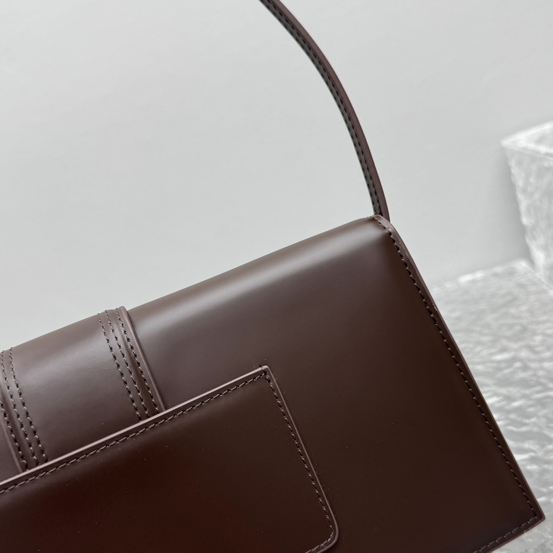 Jacquemus Le Bambino Long Shoulder Bag | Brown