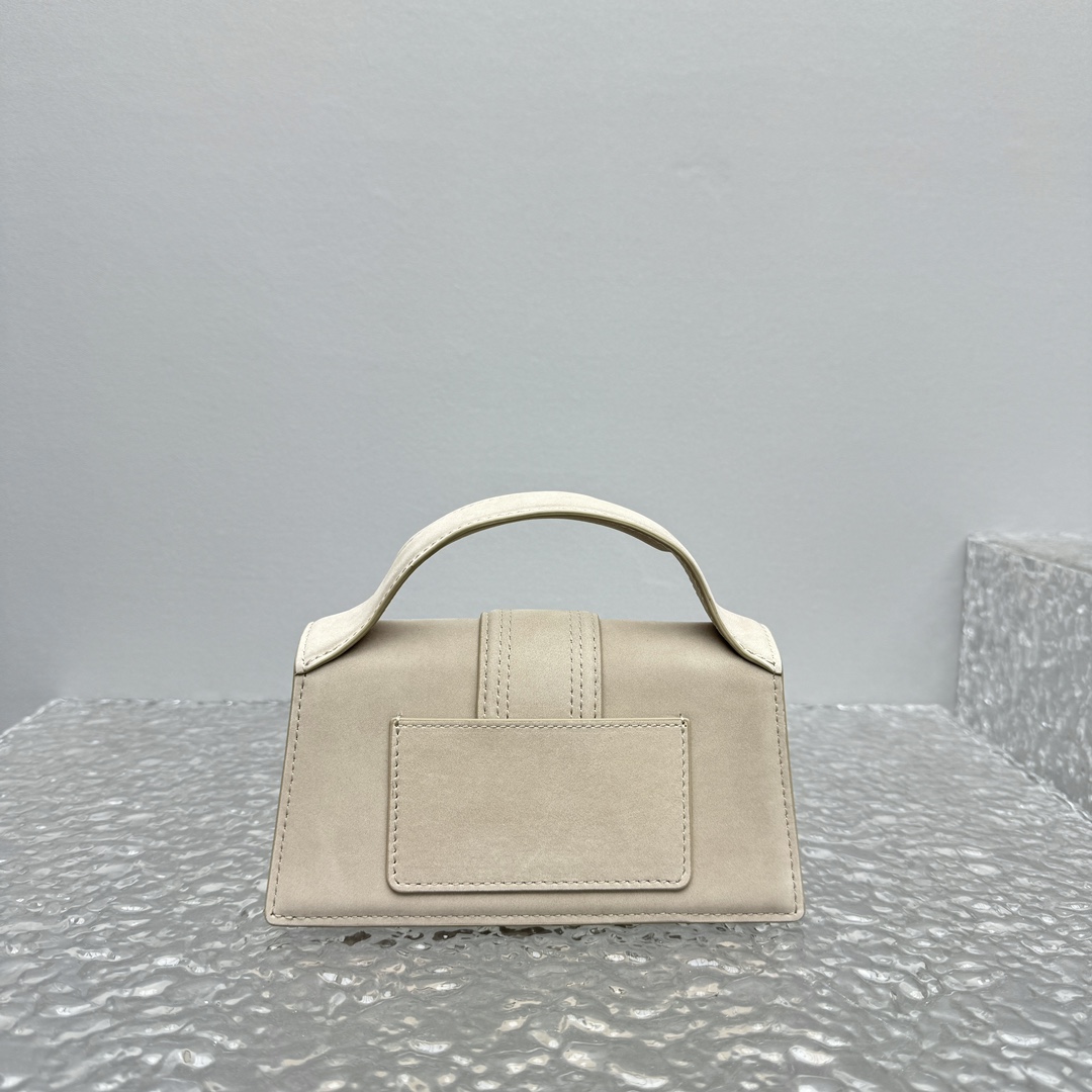 Jacquemus Le Bambino Logo Plaque Top Handle Bag in Cream