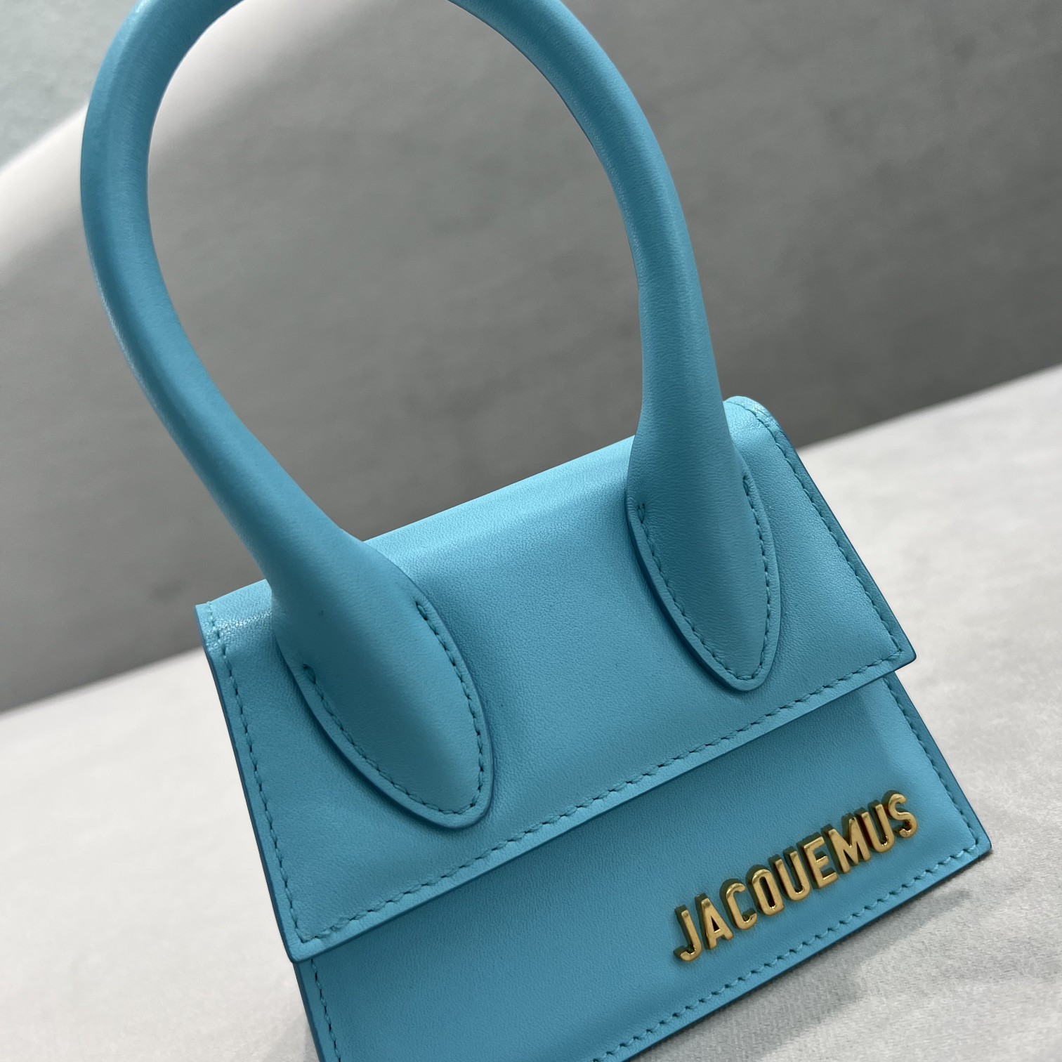 Jacquemus Le Chiquito Moyen Women's Handbag Blue | Jacquemus 00989