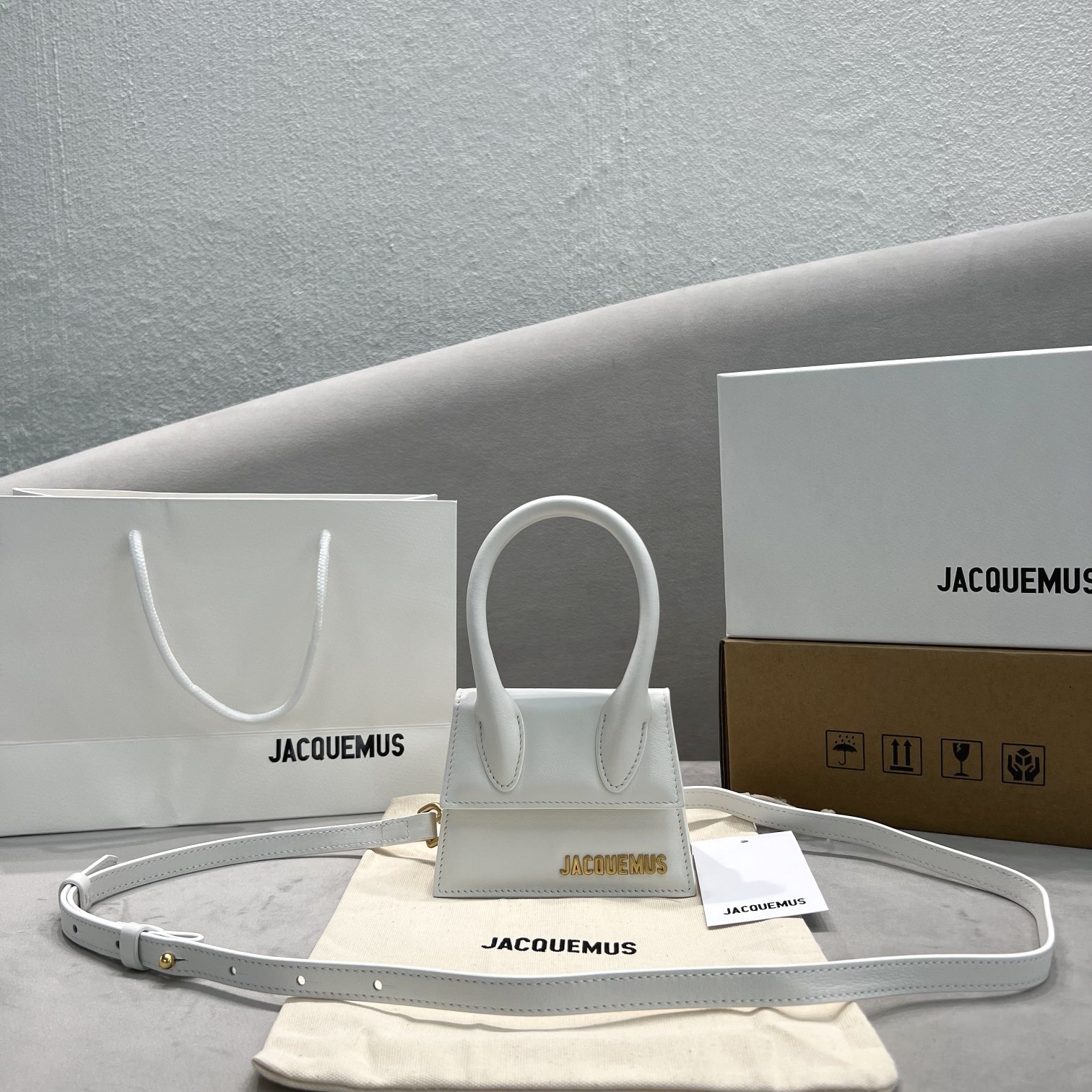 Jacquemus White Leather Mini Le Chiquito Bag Jacquemus 01009