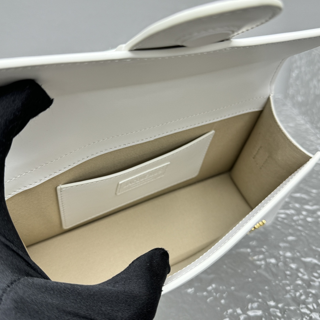 Jacquemus Le bambino leather handbag Jacquemus White in Leather