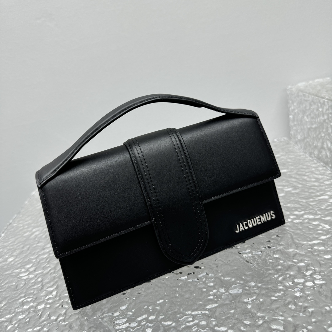 JACQUEMUS Smooth Calfskin Le Bambino Black 1679157