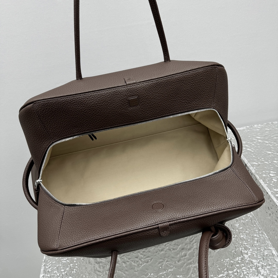 Jacquemus The Large Turismo Tote Bag | Brown