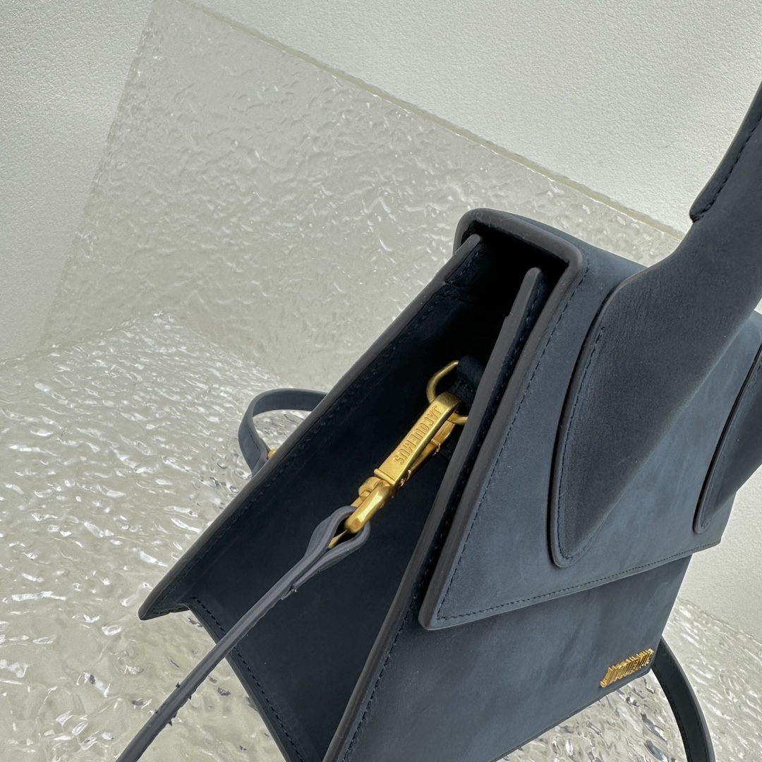 JACQUEMUS Le Chiquito Moyen Leather Bag in Dark Jacquemus 01179