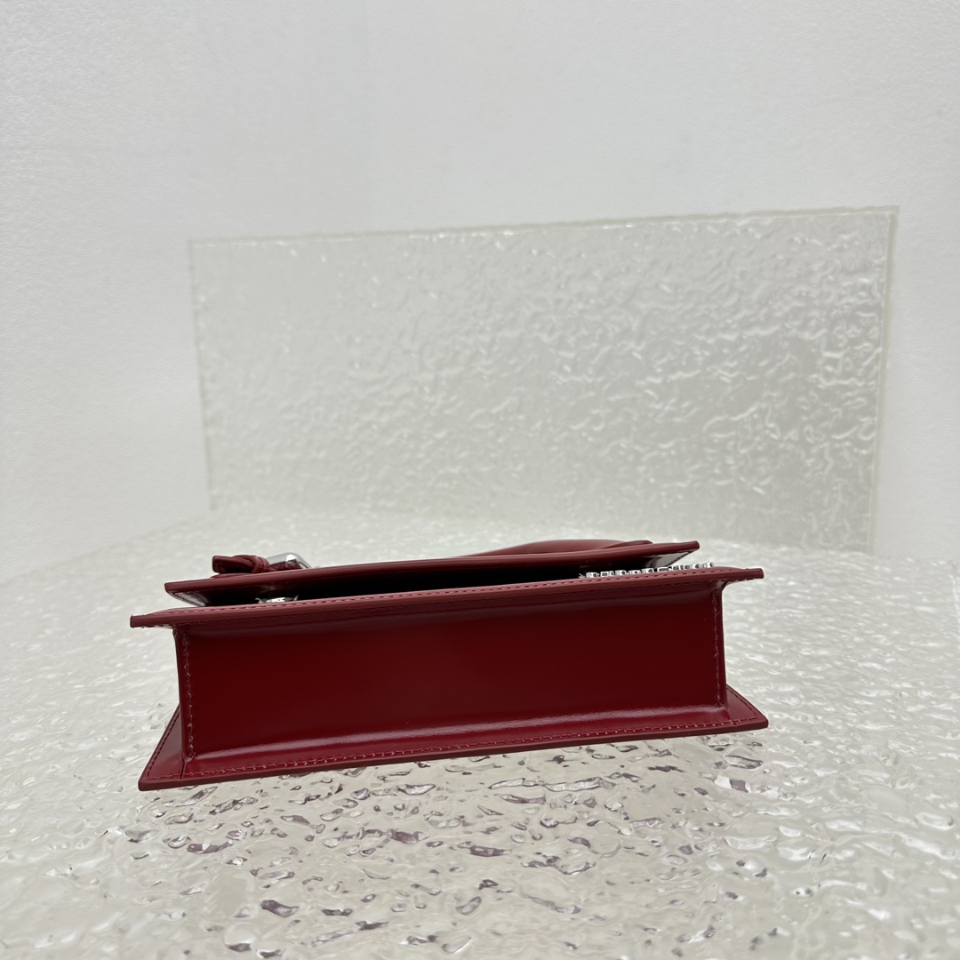 Jacquemus Le Chiquito Long Boucle Bag in Red |