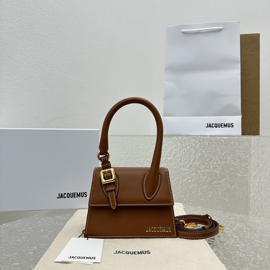 Jacquemus Le Chiquito Moyen Boucle Tote Bag | Brown