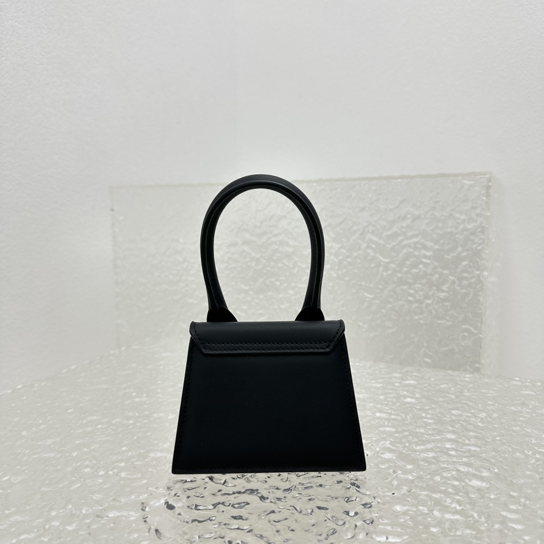 Jacquemus Le Chiquito homme bag for Men - Black in UAE