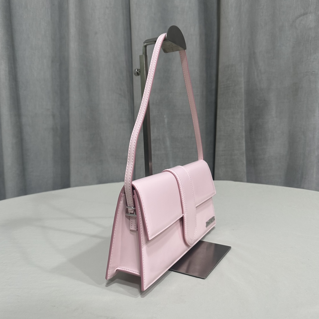JACQUEMUS LE GRAND BAMBINO LONG PALE PINK –