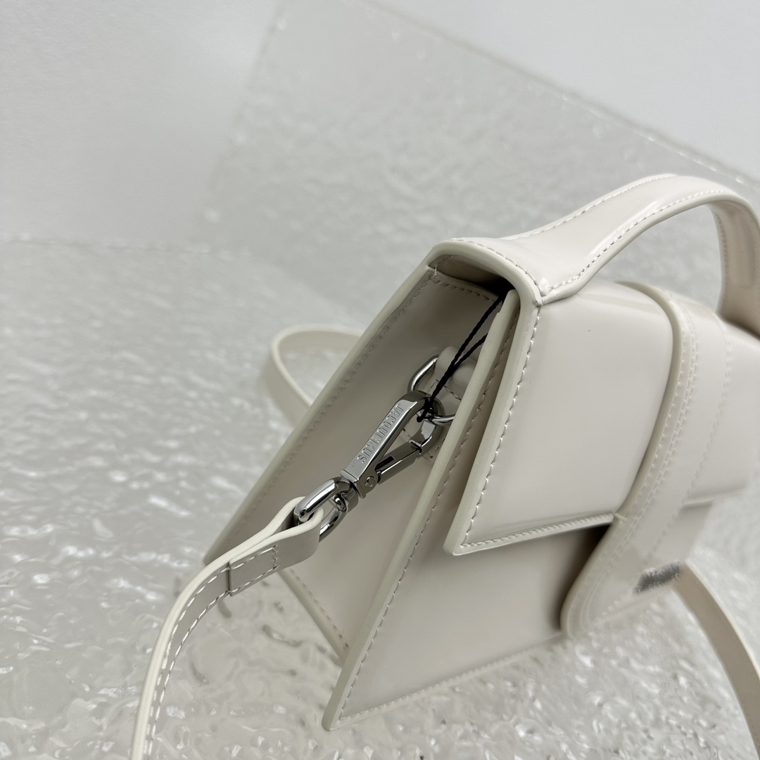 Jacquemus Le Bambino Mini 'Mint white' 213BA006-3128-320