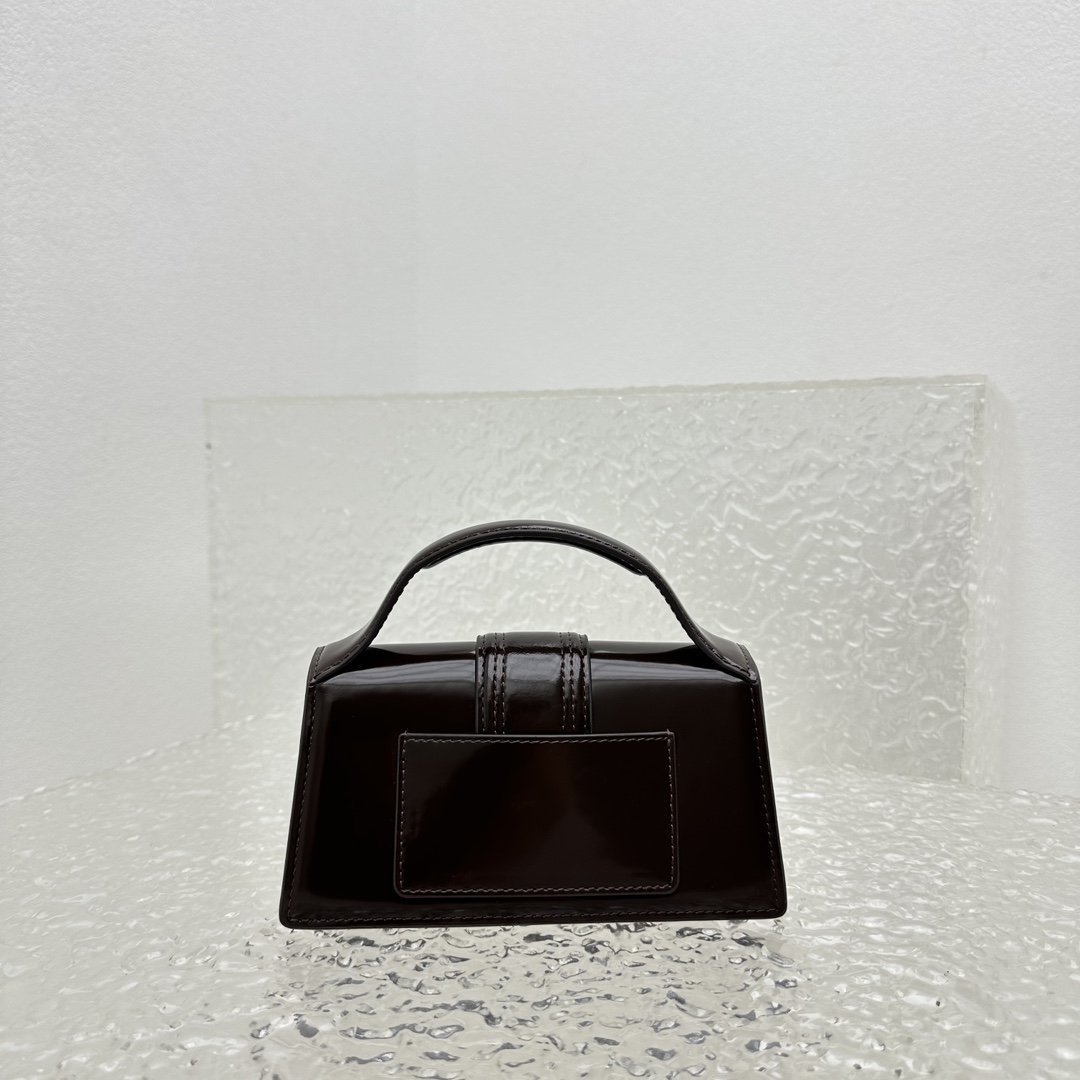 Jacquemus Pre-Owned 2020-2025 Mini Calfskin Le Bambino Satchel | Black/gold