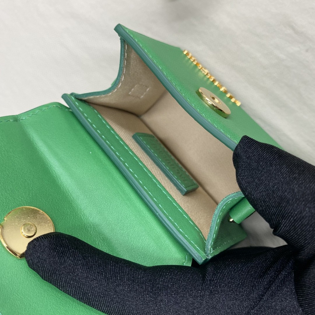 BAG  Jacquemus Le grand Chiquito 'Green' 213BA003-3037-550  Jacquemus 01649