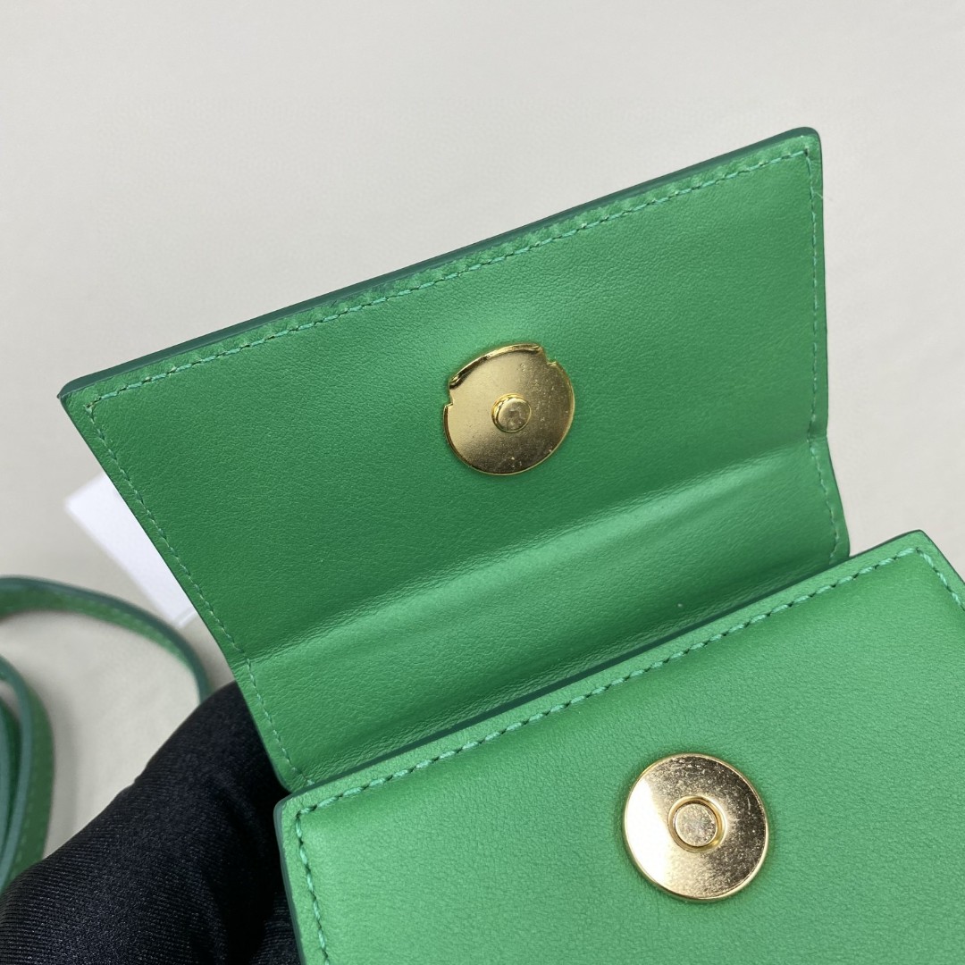 BAG  Jacquemus Le grand Chiquito 'Green' 213BA003-3037-550  Jacquemus 01649