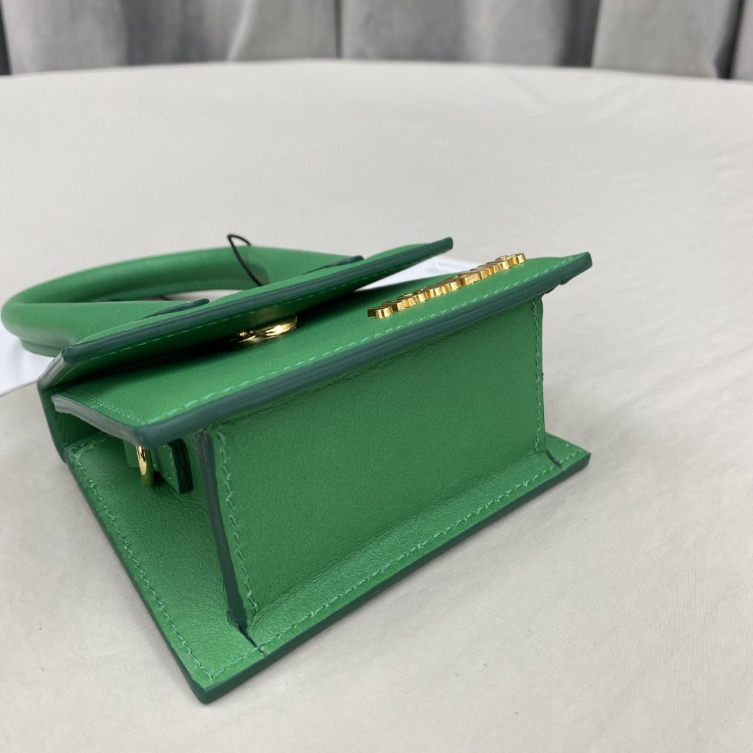 BAG  Jacquemus Le grand Chiquito 'Green' 213BA003-3037-550  Jacquemus 01649